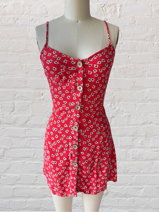 Billabong Dresses & Skirts - Billabong Red Floral Button-Front Mini Dress